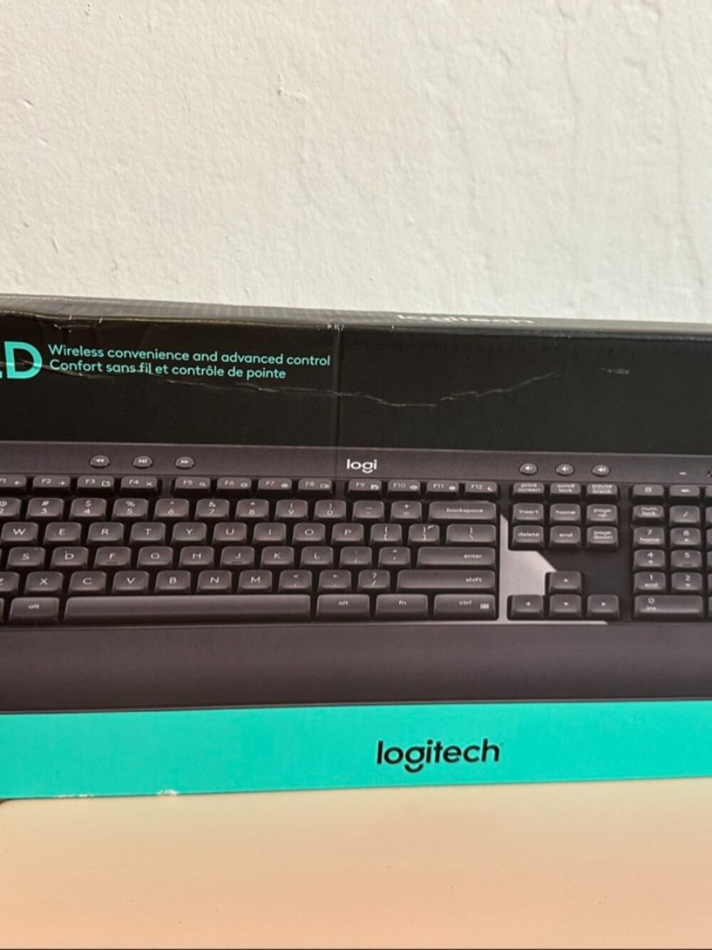 Logitech MK540 Advanced Wireless Keyboard & Mouse – New Sealed